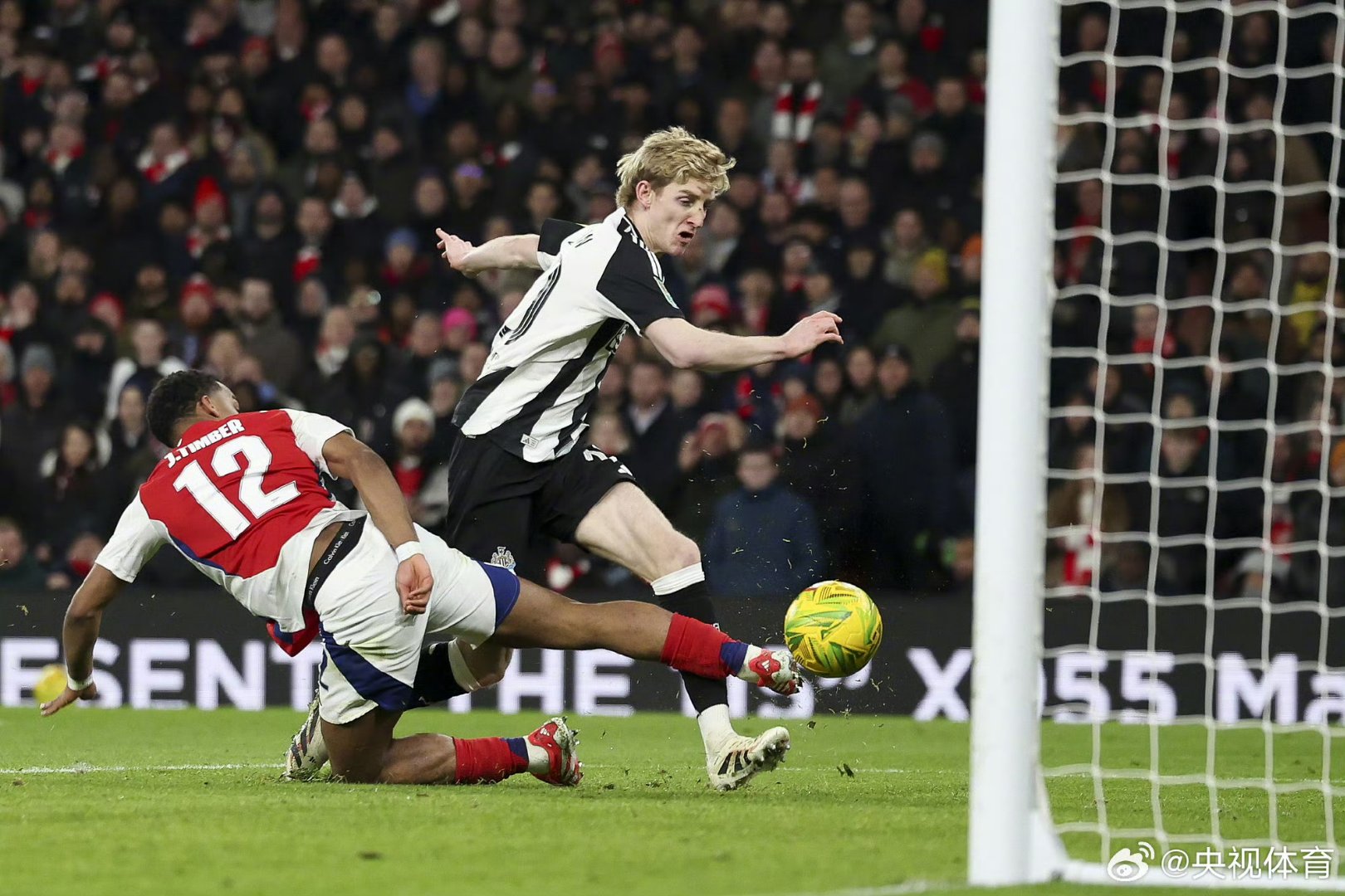 关于弗洛伦丁镶嵌绝杀，带领阿森纳夺冠梦的信息