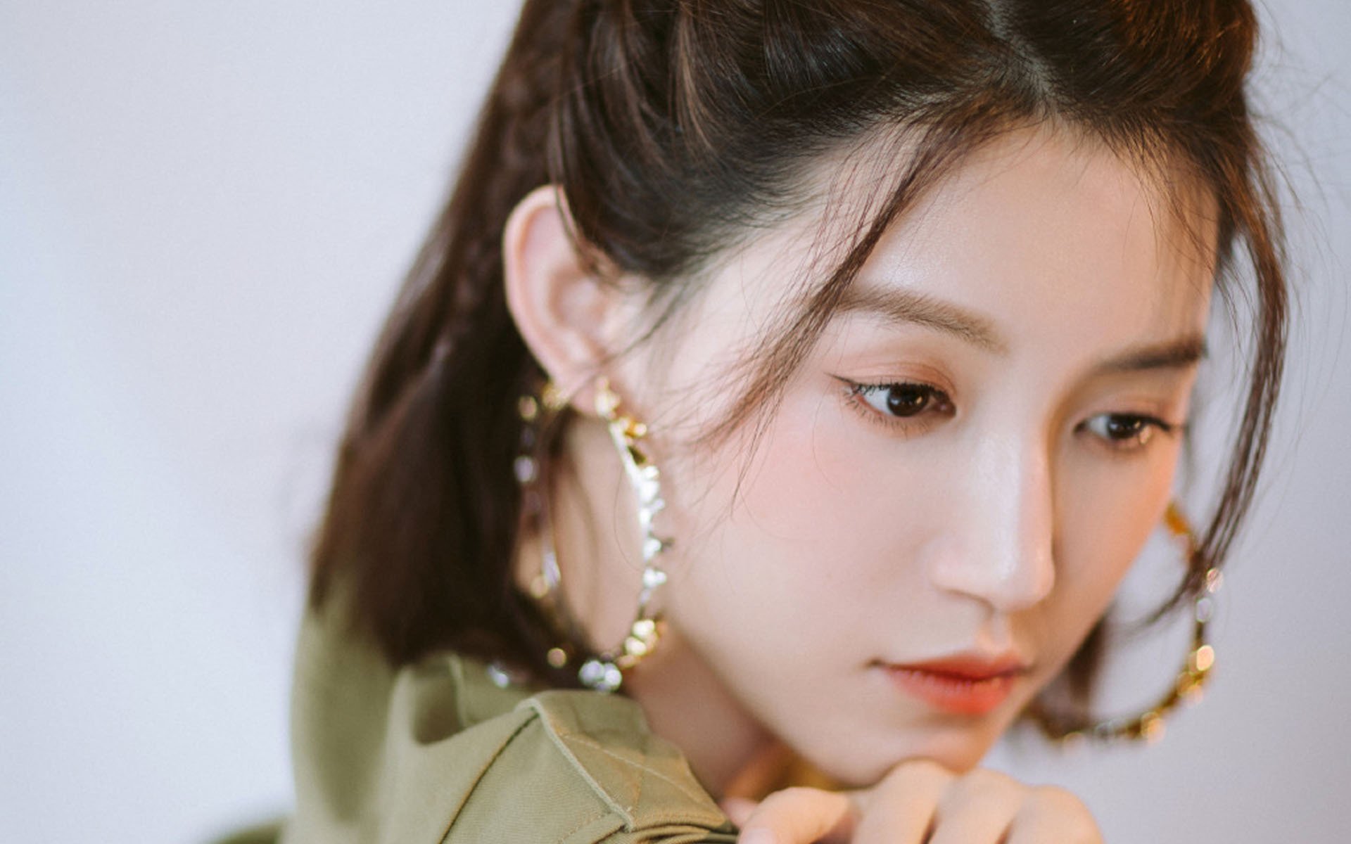 _夜空星光马拉松：在星光中追逐梦想_，星空马场