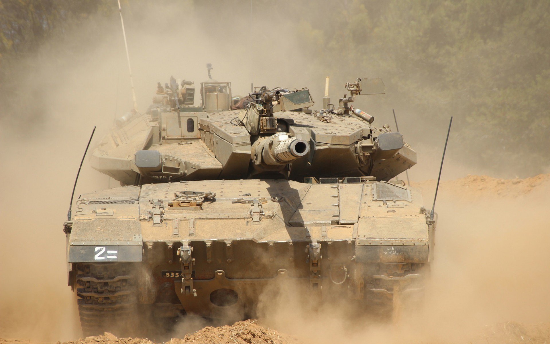 特斯·冯·迪克：中场的指挥官，为南非队提供战术深度，安迪冯斯特拉克