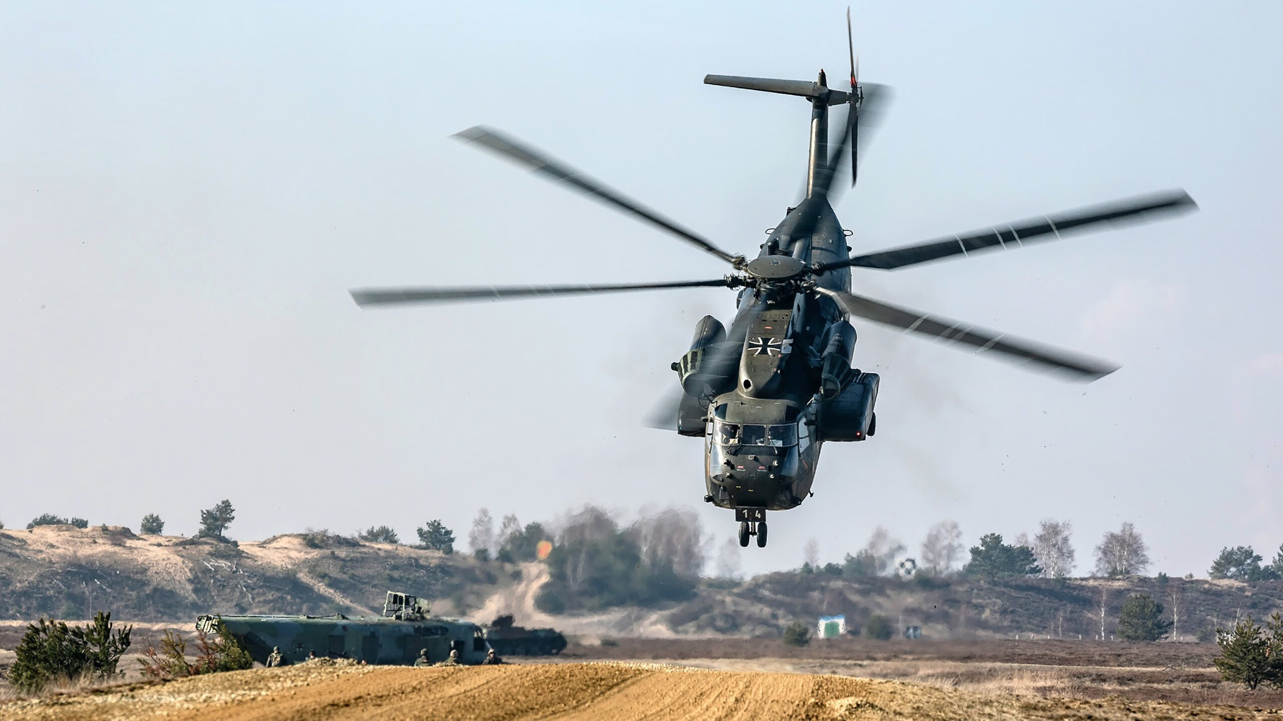 陈佳关键一跳定胜局